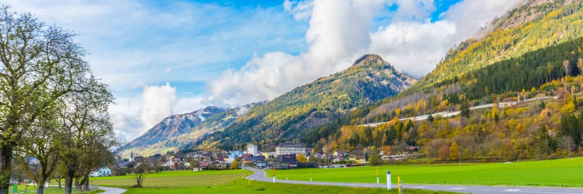 Ortseinfahrt im Osten