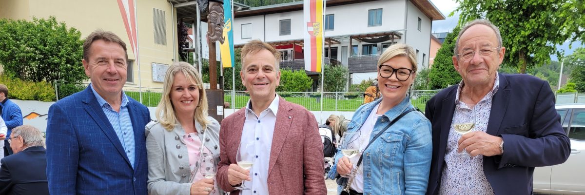 Dr. Dietmar Alberer mit Bgm. Erwin Angerer